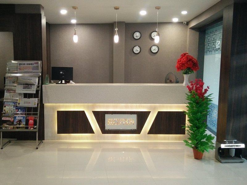 Hotel Planet Vadodara Zewnętrze zdjęcie